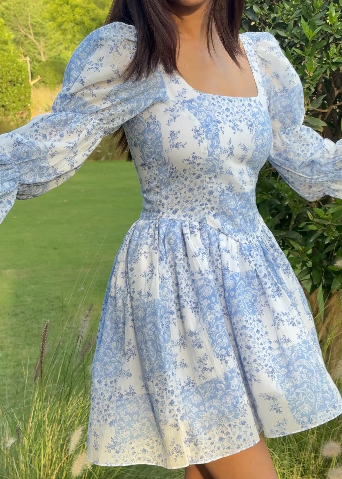 Blue Daisy Mini Dress - Image 7