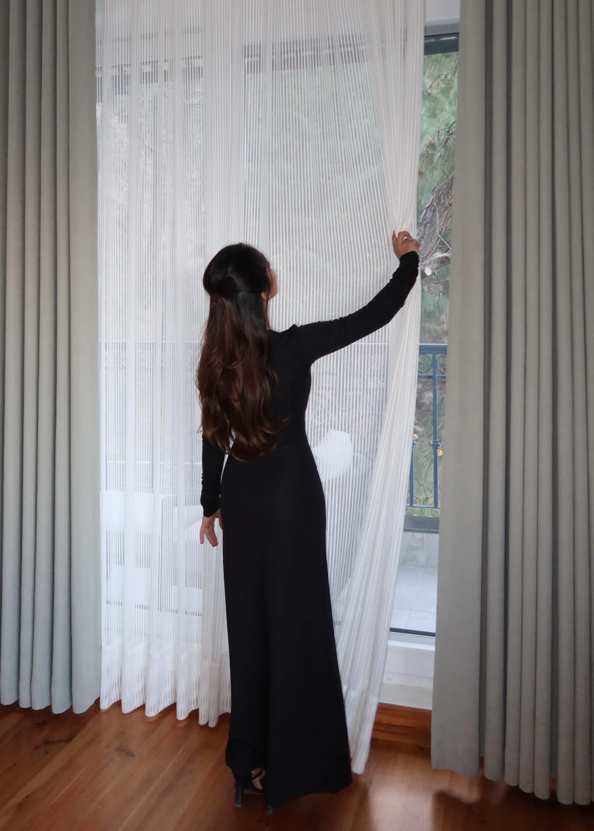 Onyx Rose Dress - Image 4