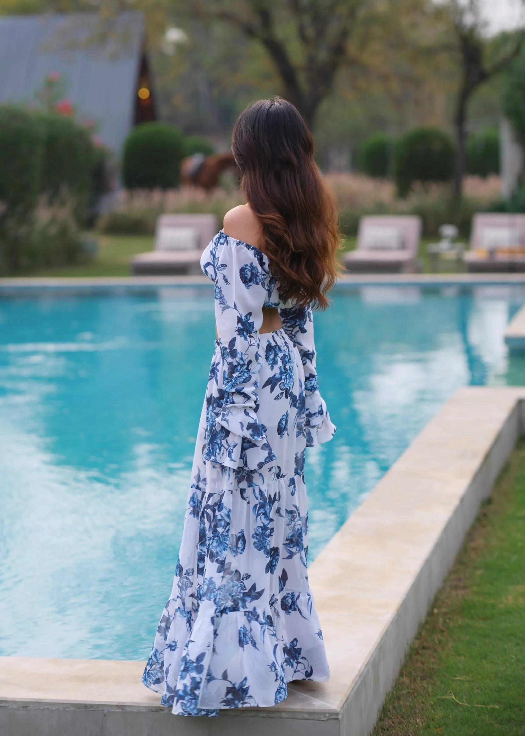 Sapphire Floral Set - Image 8